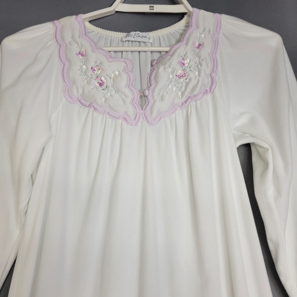 Vintage Miss Elaine Victorian Nightgown Womens S White Fleece Quilt Embroidered - Picture 2 of 12